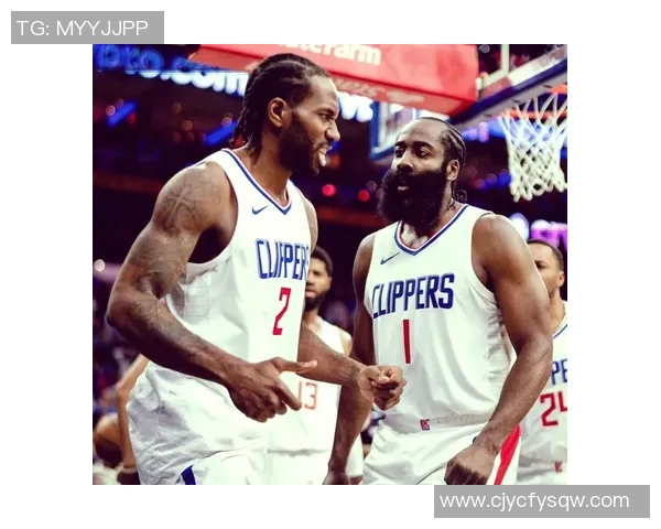 2012年NBA季后赛快船与雷霆的激烈对决回顾与精彩瞬间分析 2012年NBA季后赛快船与雷霆的激烈对决回顾与精彩瞬间分析